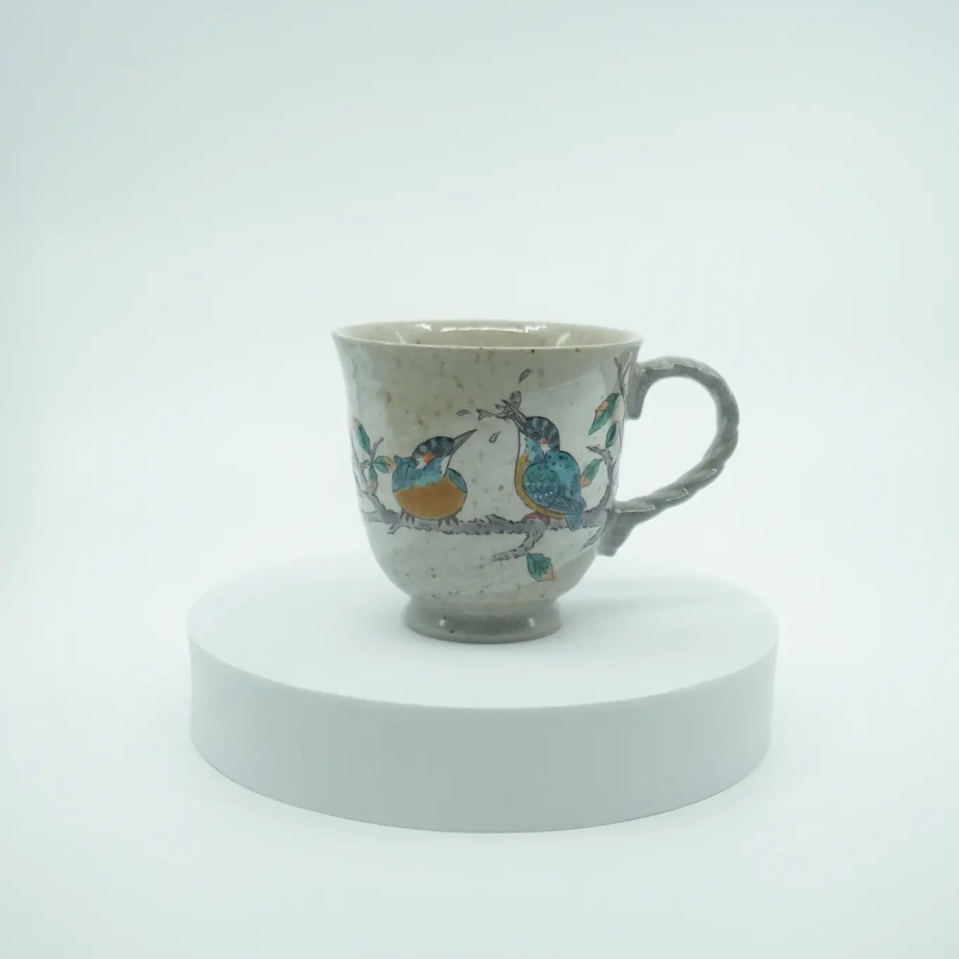 Kutani Ware - Bird Mug Kutani Ware