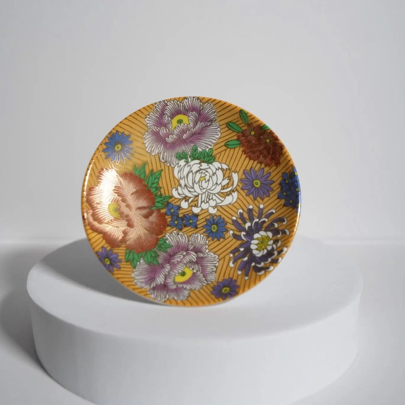 Kutaniware - Flower Plate Kutani Ware