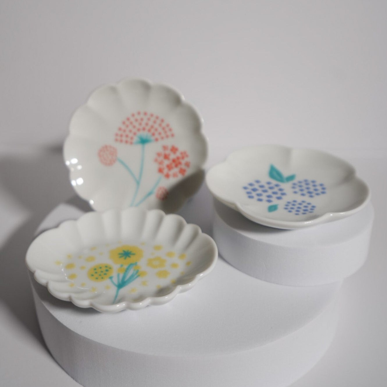 Flower Shape Small Plate 3pc Set