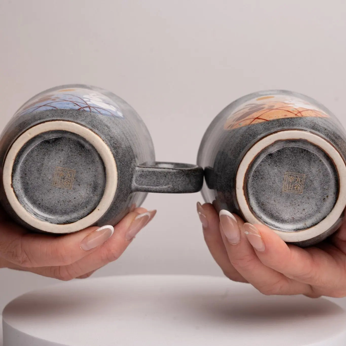Kutani Ware - Rabbit Bouncing Pair Mug Kutani Ware