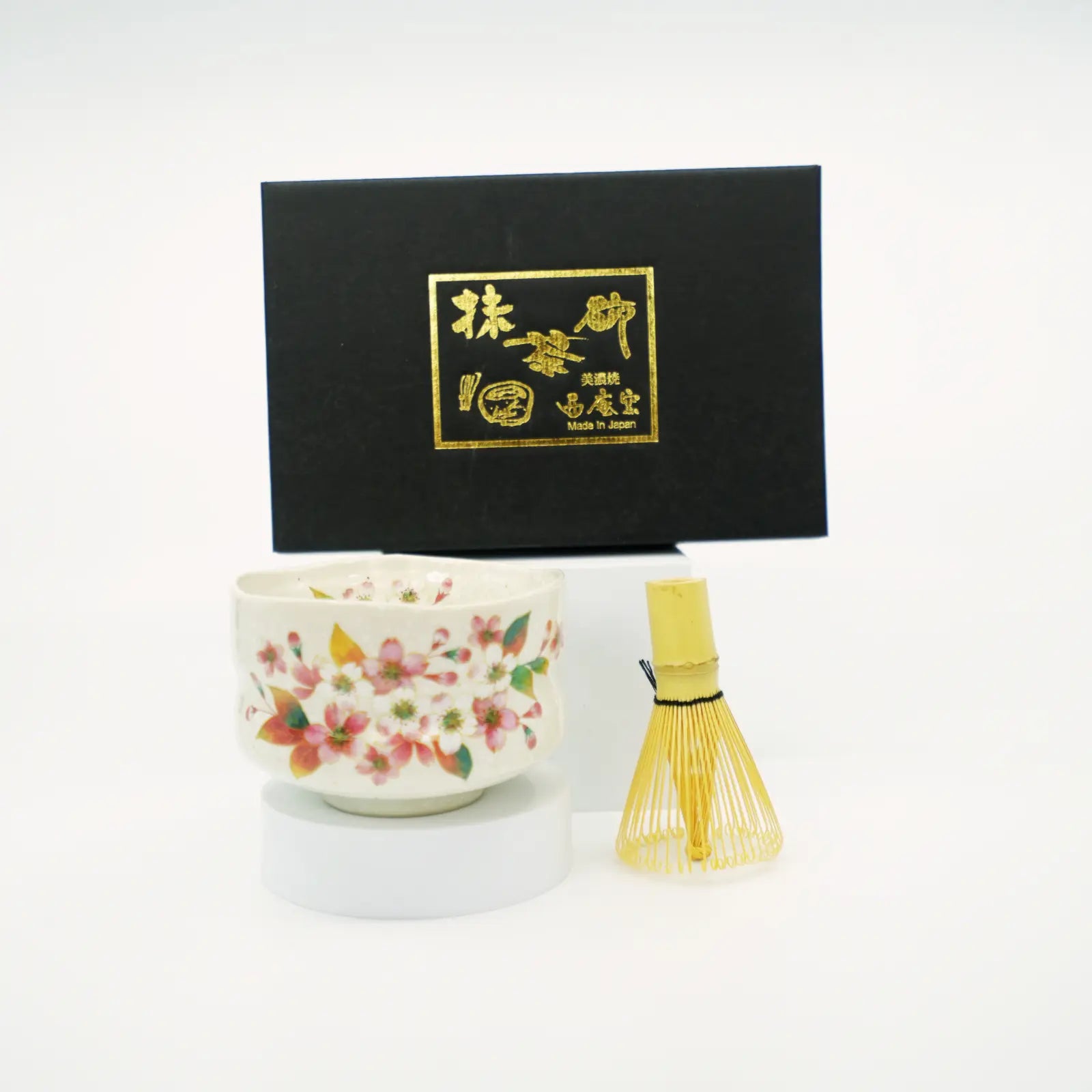 Kohiki Cherry Blossom Matcha Bowl Set Mino Ware