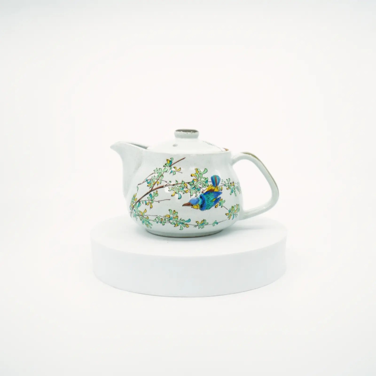 Kutani Ware - Bird Tea Pot Kutani Ware