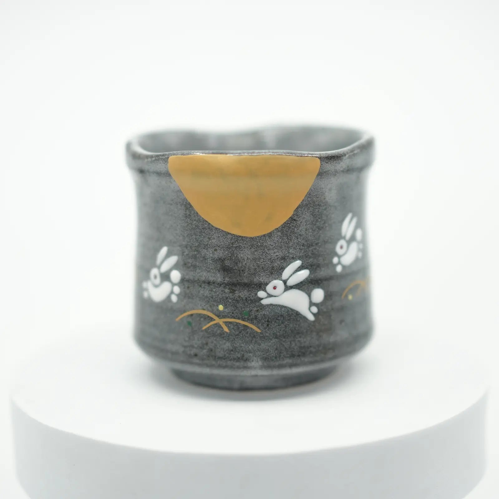 Kutani Ware - Hopping Rabbit Tea Cup Kutani Ware