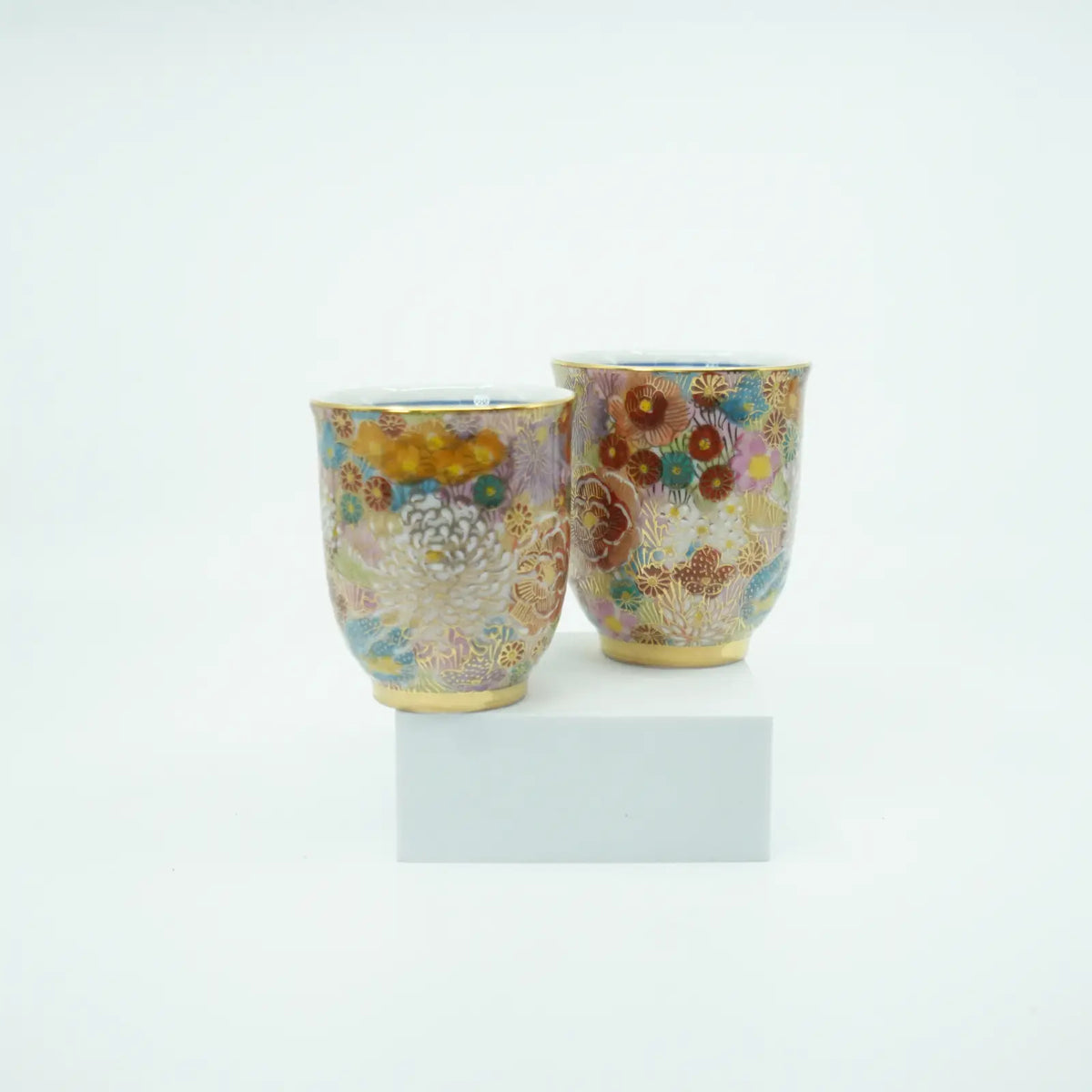 Kutani Ware Japanese Teacup Pair - Hanazume Gold Floral Yunomi