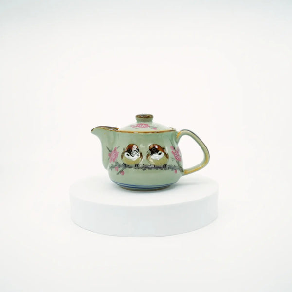 Kutani Ware Sparrow Tea Pot Kutani Ware