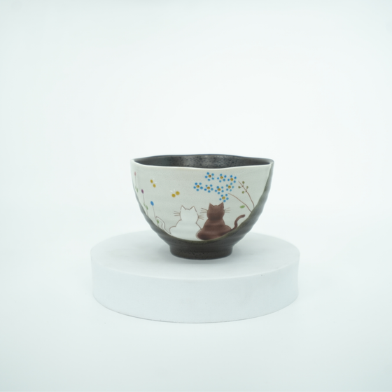 Atelier Yu Cats in a Sunny Spot Kutani Rice Bowl