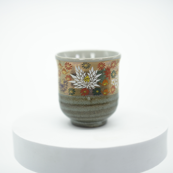 Kutani Ware - Hanazume Japanese Teacup