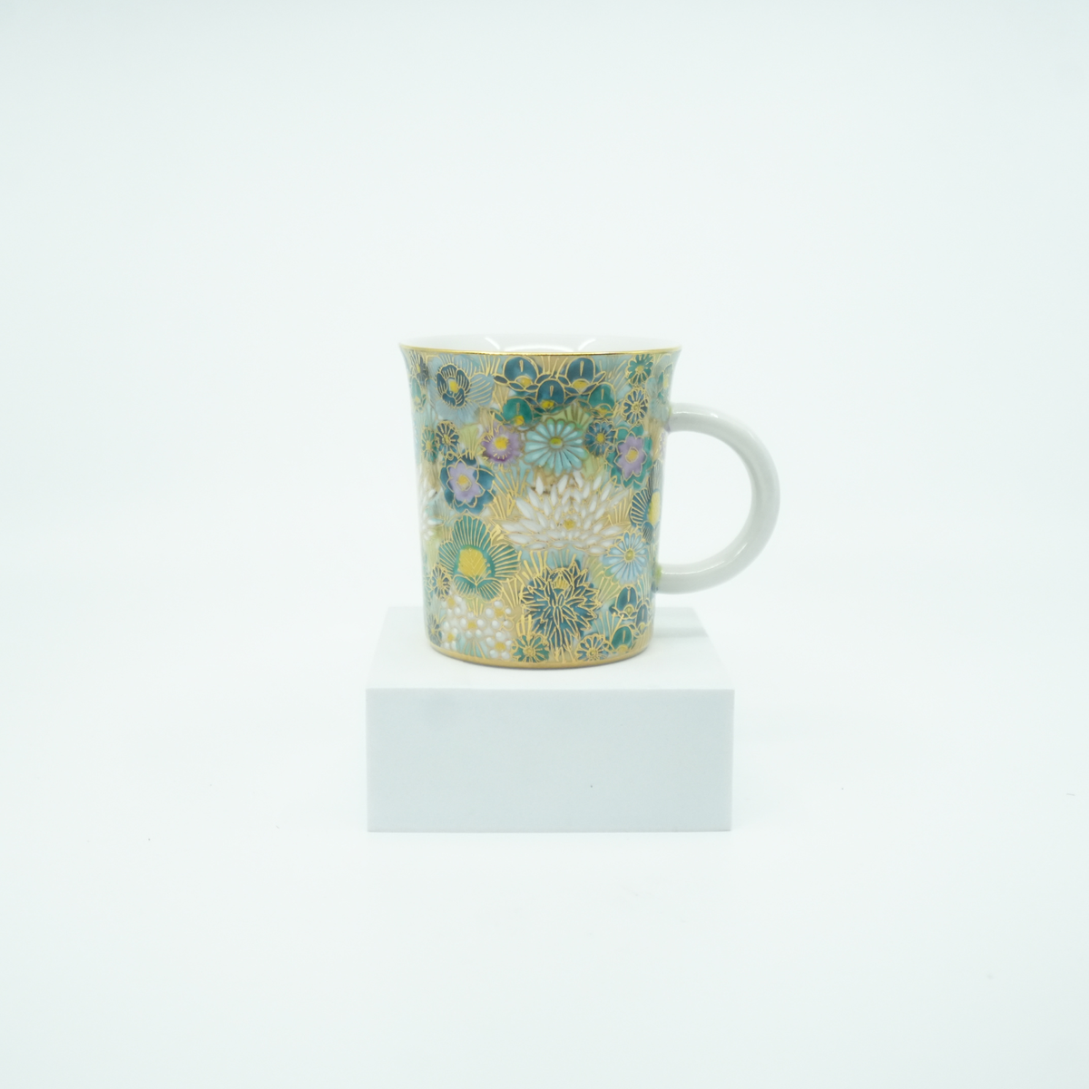 Kutani Ware Japanese Mug — Hanazume Gold Floral