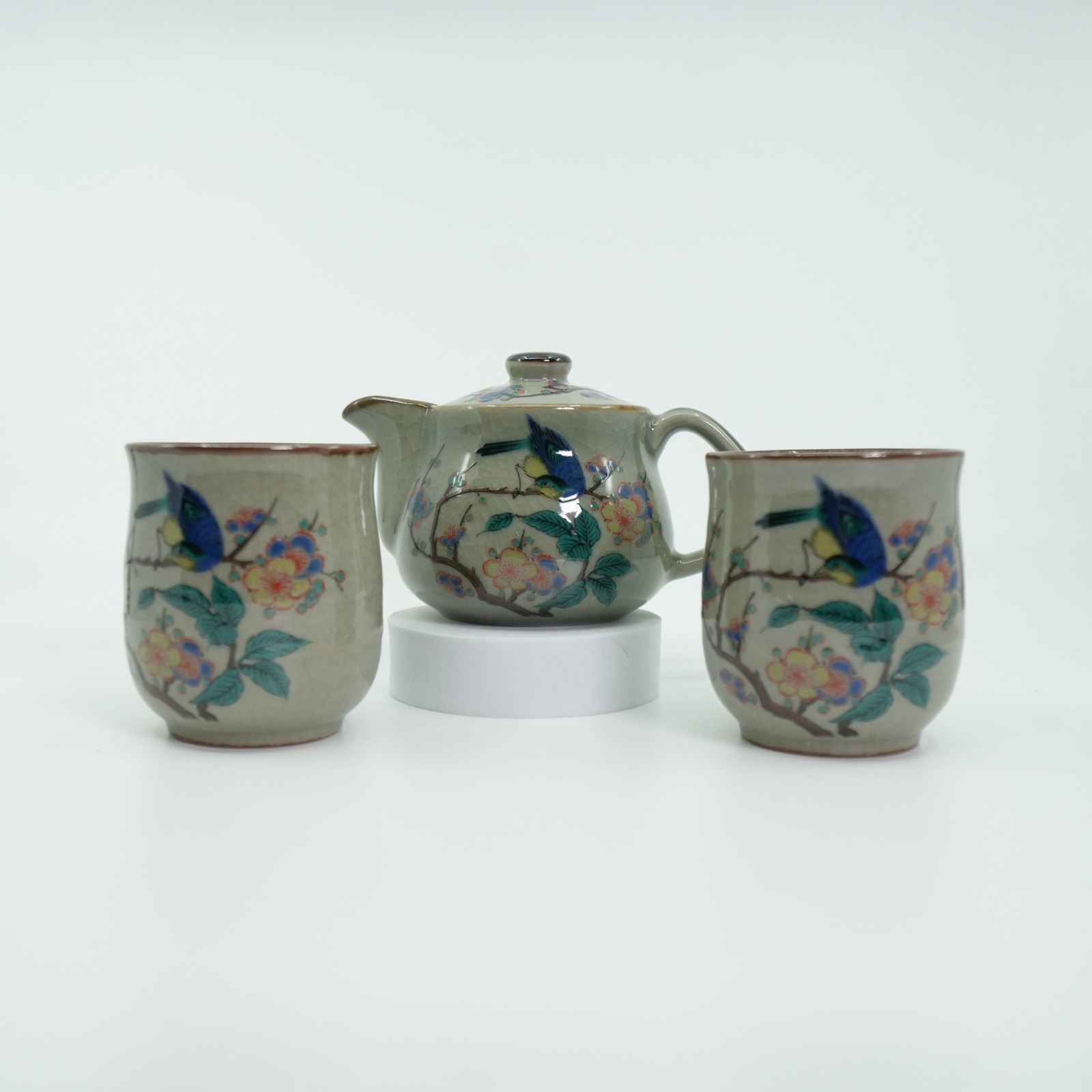 Kutsurogi Flower & Bird Tea Set