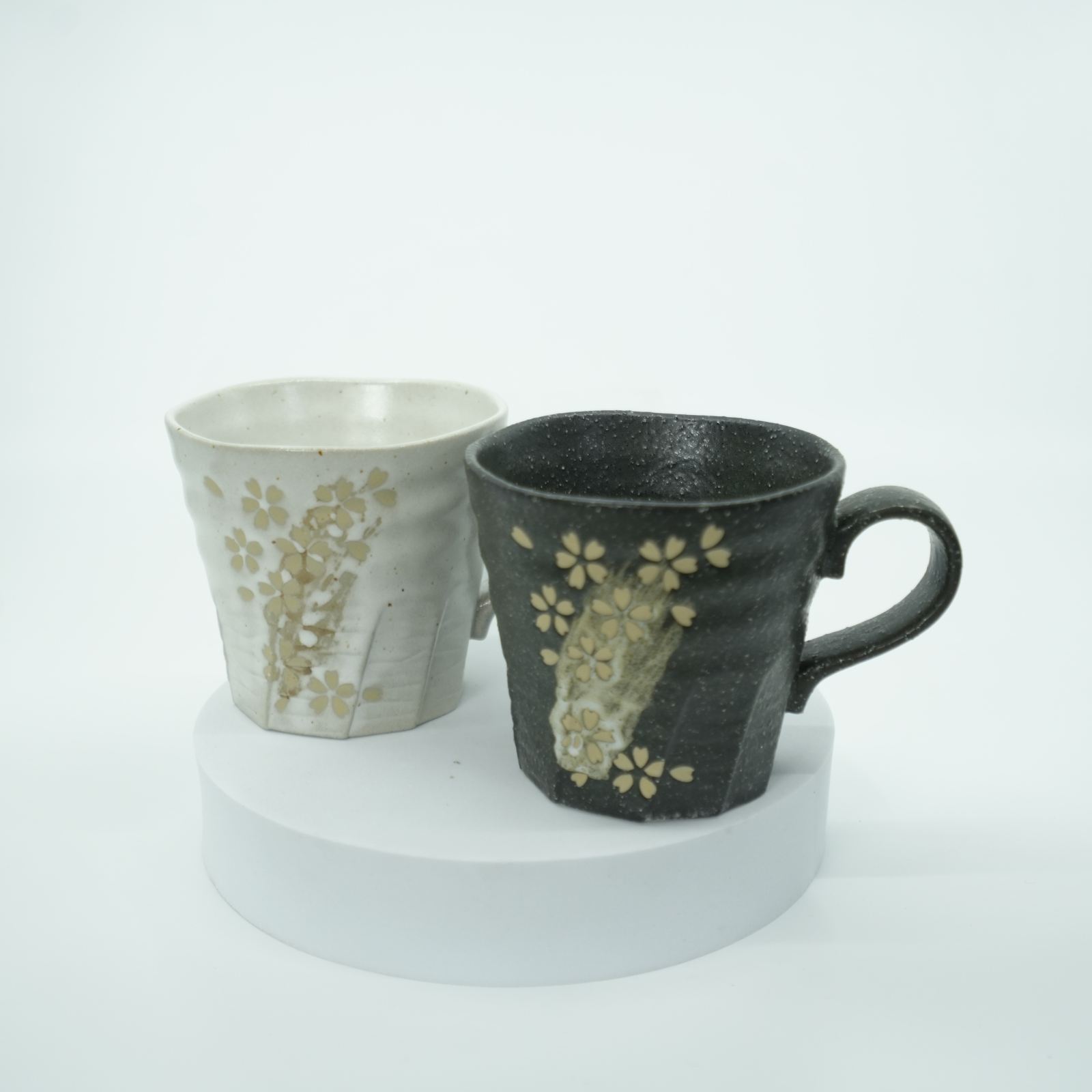 Mino Ware - Floral Pattern Mug Gift Set