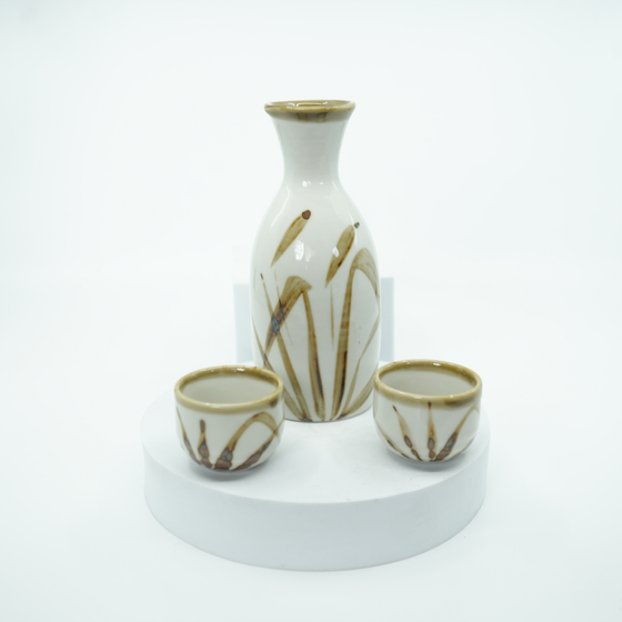 Mino Ware - Gold Susuki Sake Set